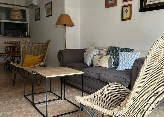 Apto Con Piscina. No Uses Coche Vacaciones. * Calpe