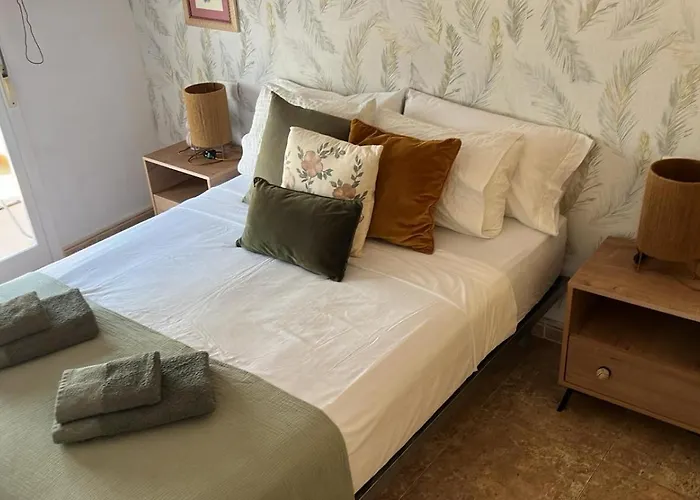 Apto Con Piscina. No Uses Coche Vacaciones.